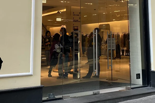Glass Shop Fronts Croydon